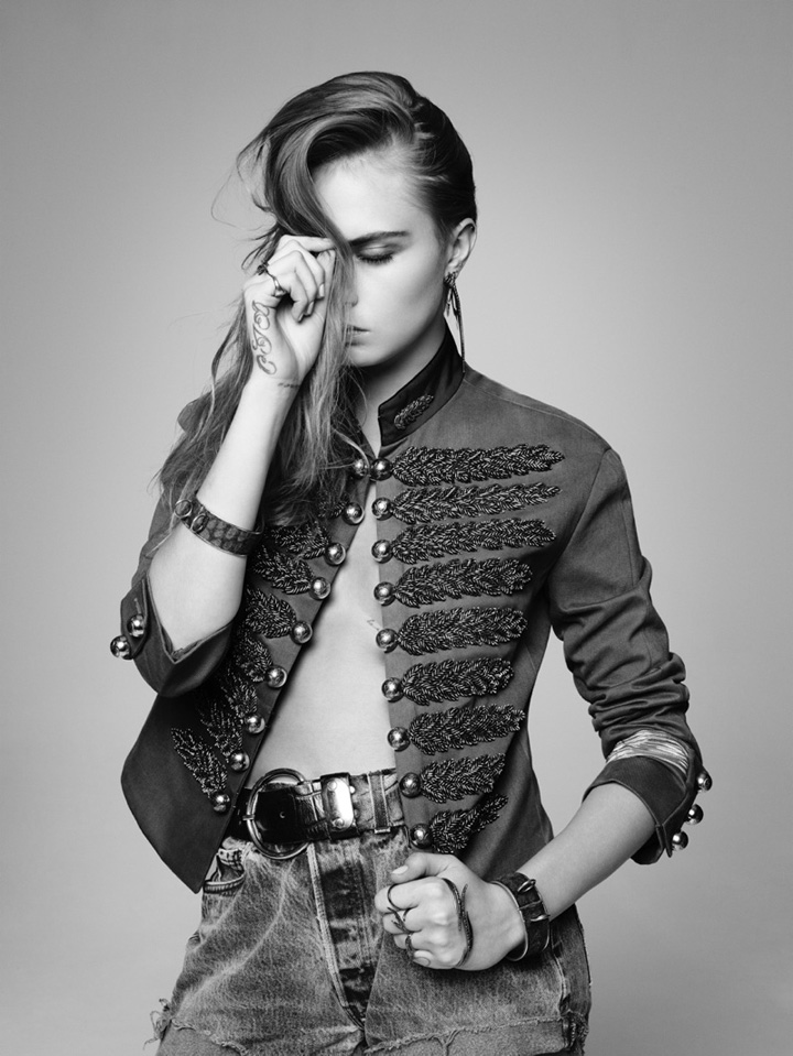超模cara delevingne 演绎春日摇滚风 