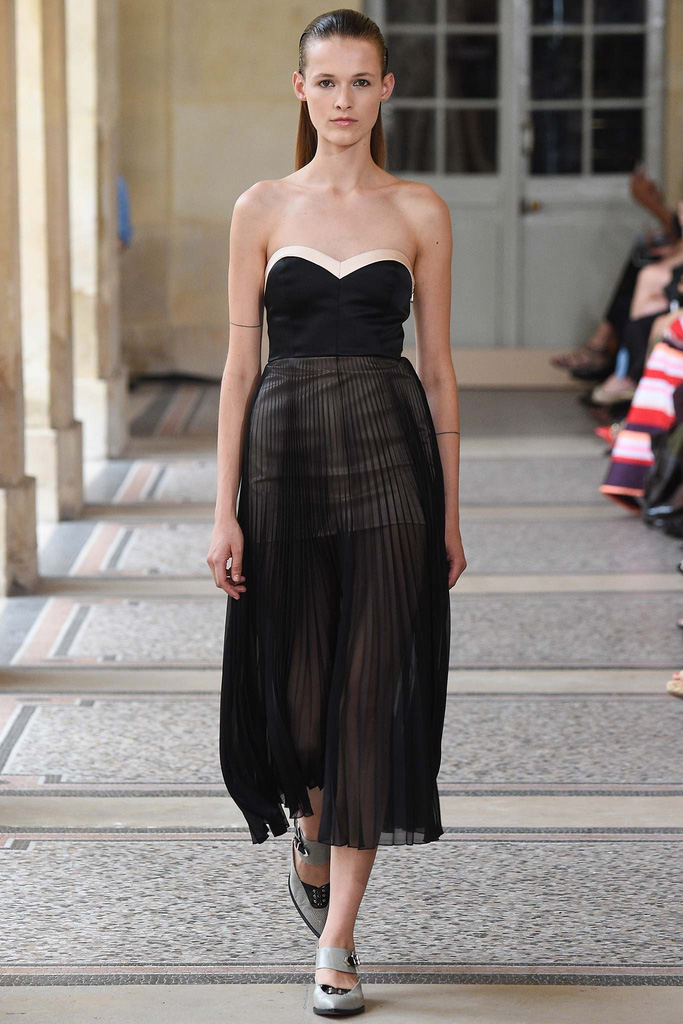 bouchra jarrar（布什哈·加拉尔）2015巴黎时装秀