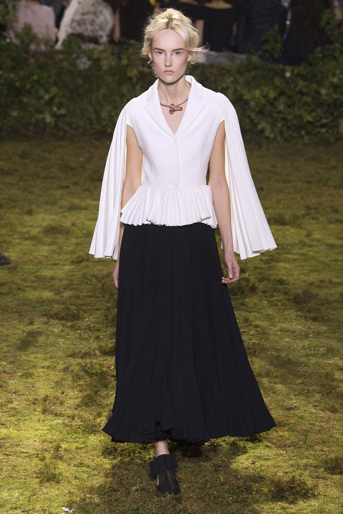 christian dior 2017春夏巴黎时装周时装秀
