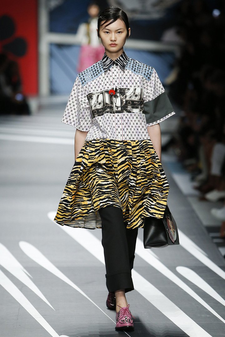 prada（普拉达）2018米兰时装周时装秀