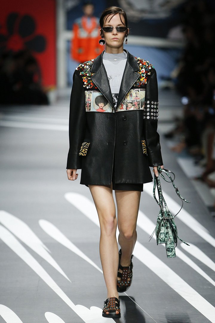 prada（普拉达）2018米兰时装周时装秀