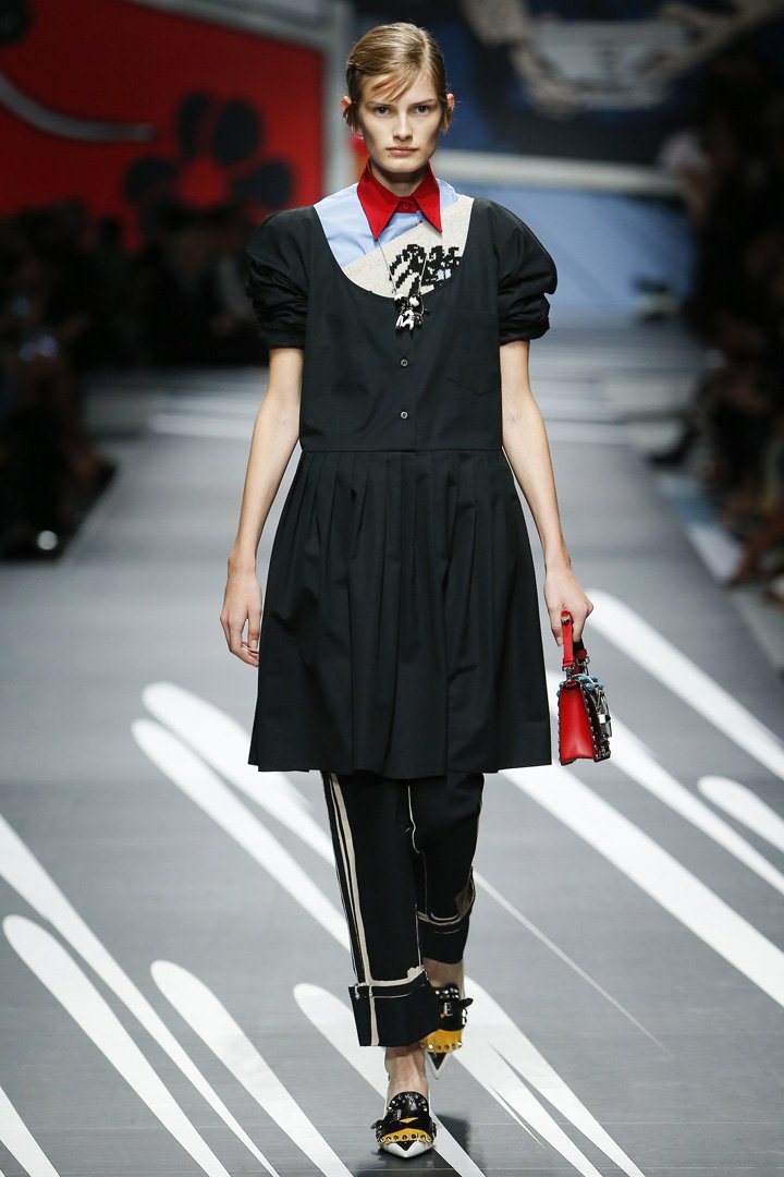 prada（普拉达）2018米兰时装周时装秀