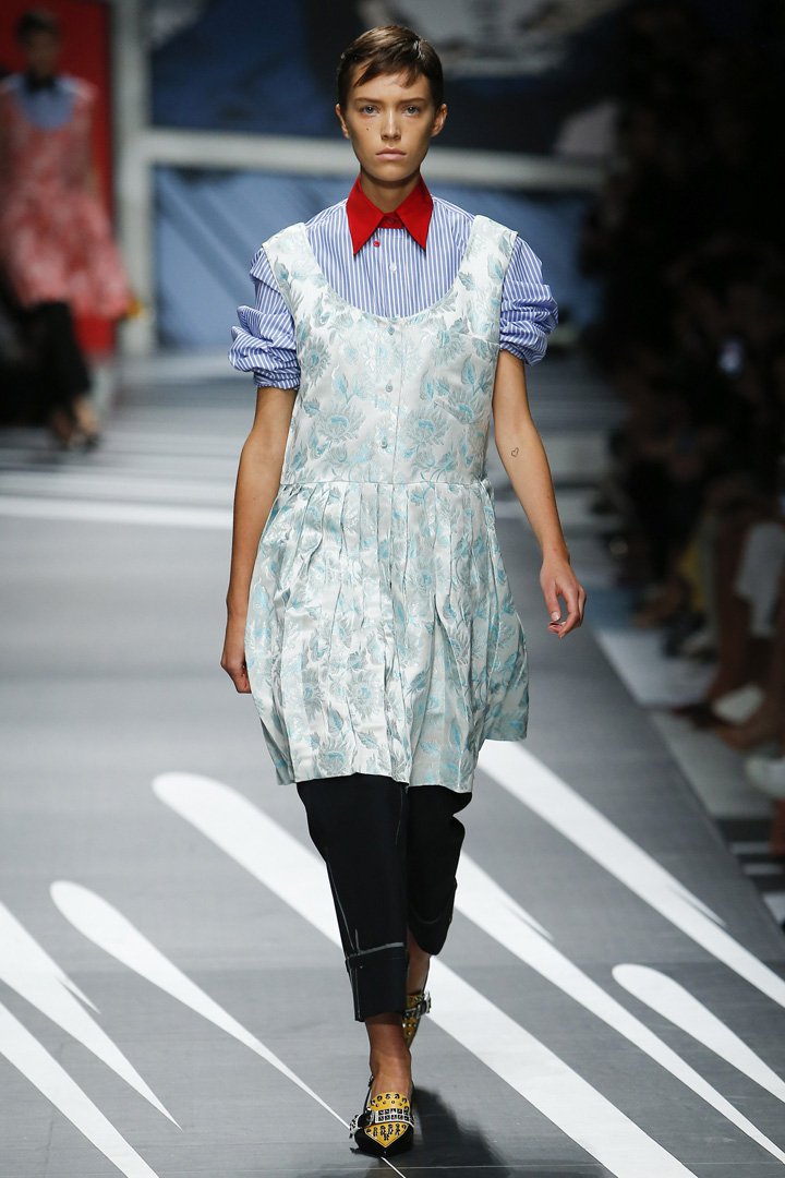 prada（普拉达）2018米兰时装周时装秀
