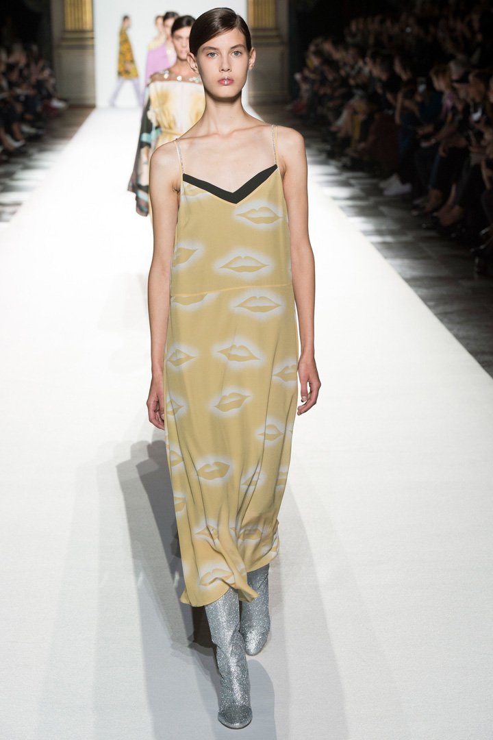 dries van noten 2018巴黎时装周时装秀