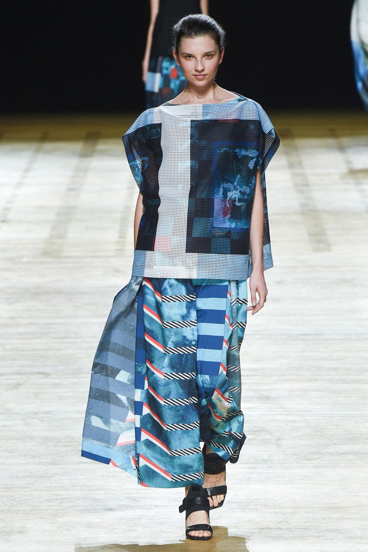 issey miyake（三宅一生）2018巴黎时装周时装秀