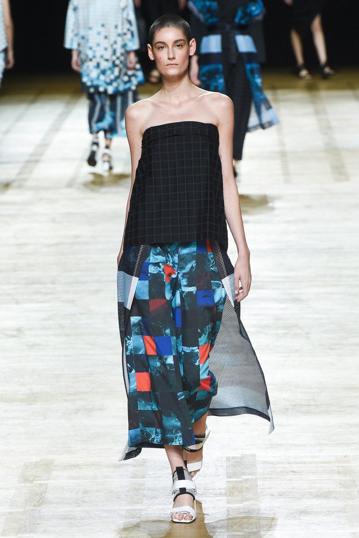 issey miyake（三宅一生）2018巴黎时装周时装秀