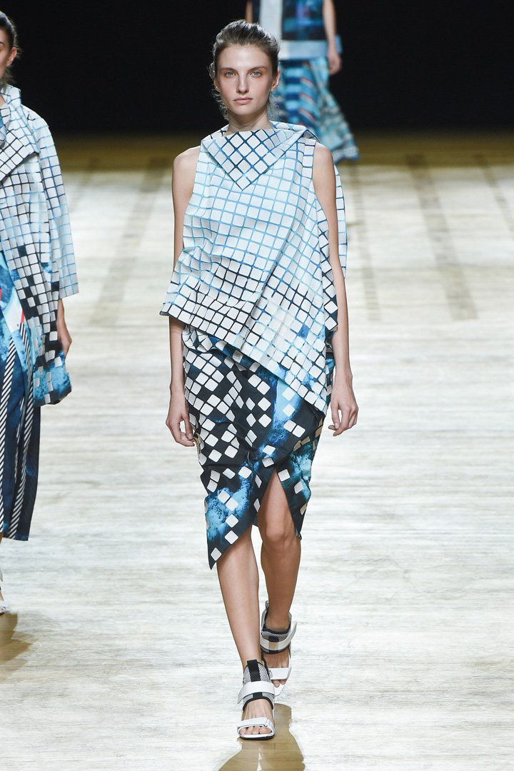 issey miyake（三宅一生）2018巴黎时装周时装秀