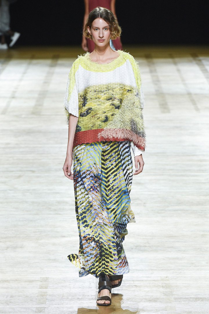issey miyake（三宅一生）2018巴黎时装周时装秀