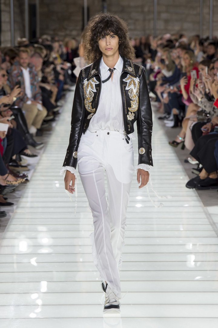 louis vuitton（路易威登）2018巴黎时装周时装秀
