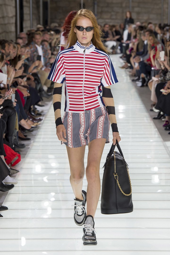 louis vuitton（路易威登）2018巴黎时装周时装秀