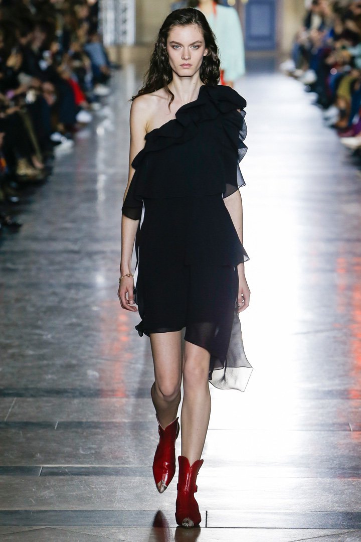 givenchy（纪梵希）2018巴黎时装周时装秀