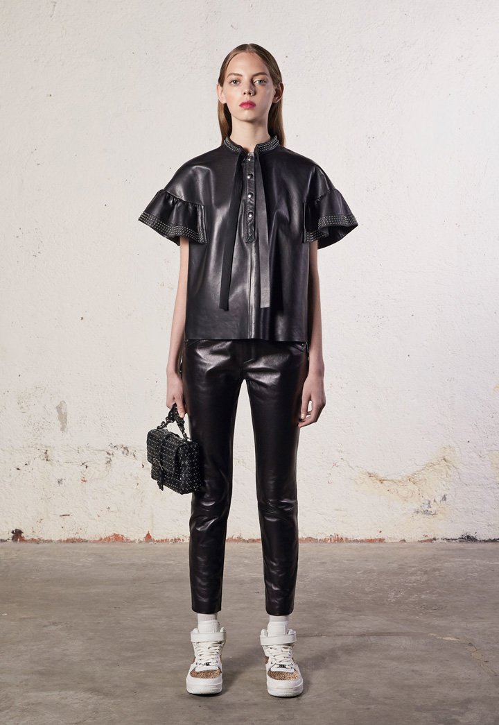 red valentino 2018时尚服装造型图