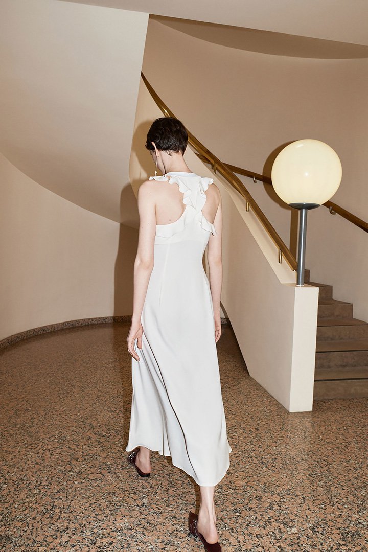 victoria beckham 2018服装商业广告摄影图