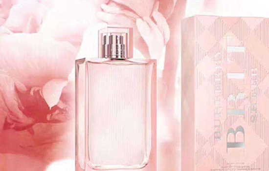 burberry红粉恋歌价格 甜美可爱的粉红女孩